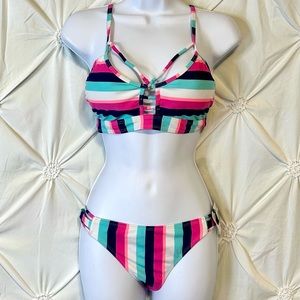 NWT Juniors 2 Piece Striped Bikini Swimsuit- M/L